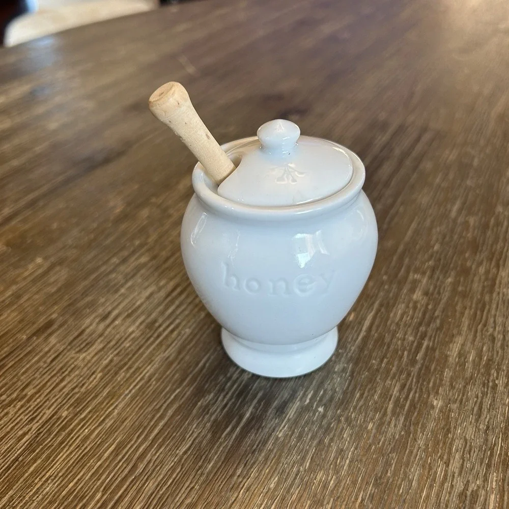 Pottery Barn Great White Honey Pot Jar Lid Wooden Dipper 3.5
